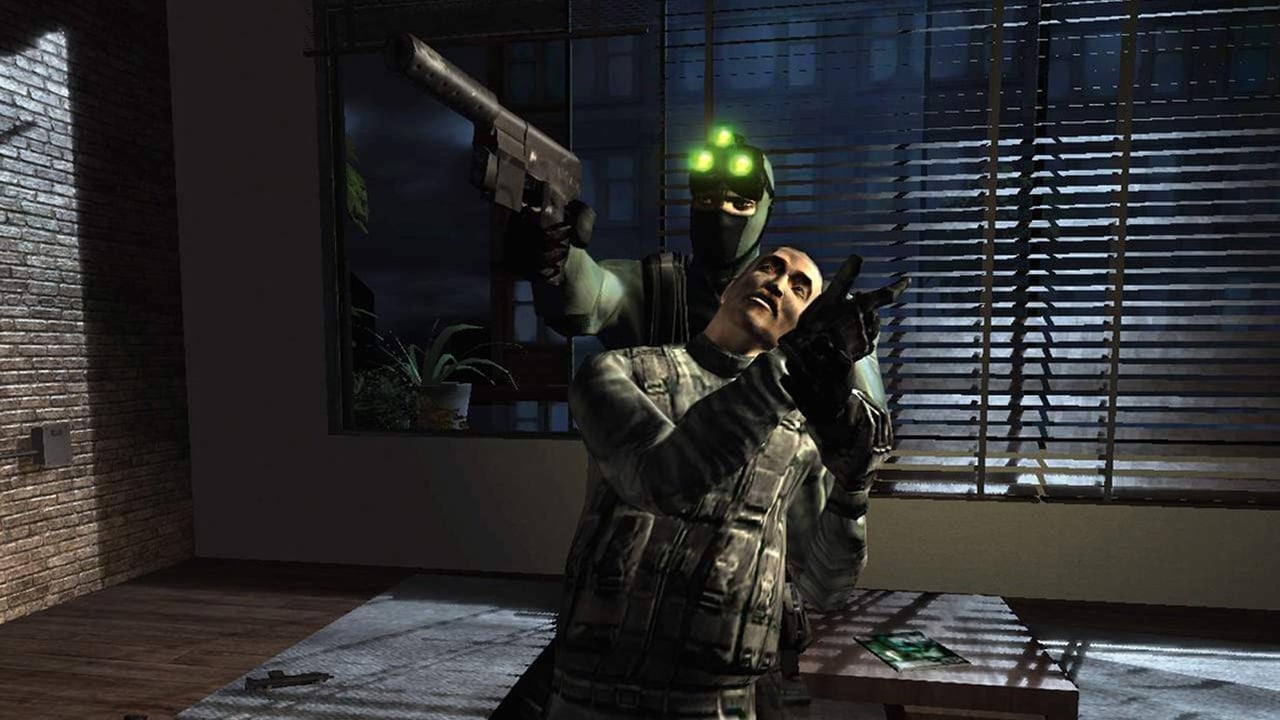 Скрыть игру том. Tom Clancy’s Splinter Cell 2002. Splinter Cell Chaos Theory. Tom Clancy’s Splinter Cell 1. Сплинтер селл 2002.